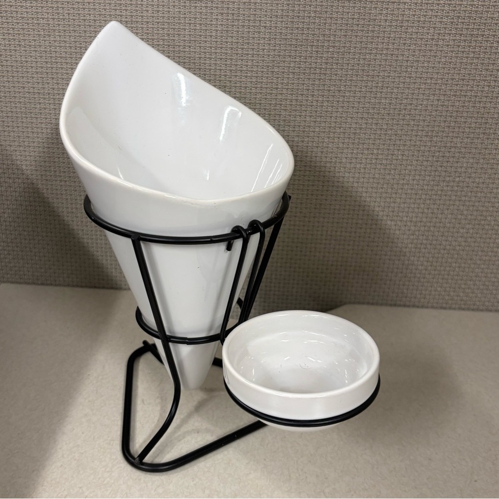 Pier 1 Imports Ceramic French Fry Server Set With Condiment Cup